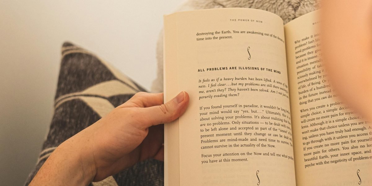 A dedicated, distraction-free environment amplifies the benefits of your reading tracking app.