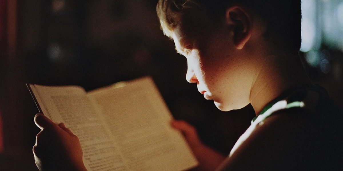 The pervasive issue of digital distractions hindering effective study and learning.